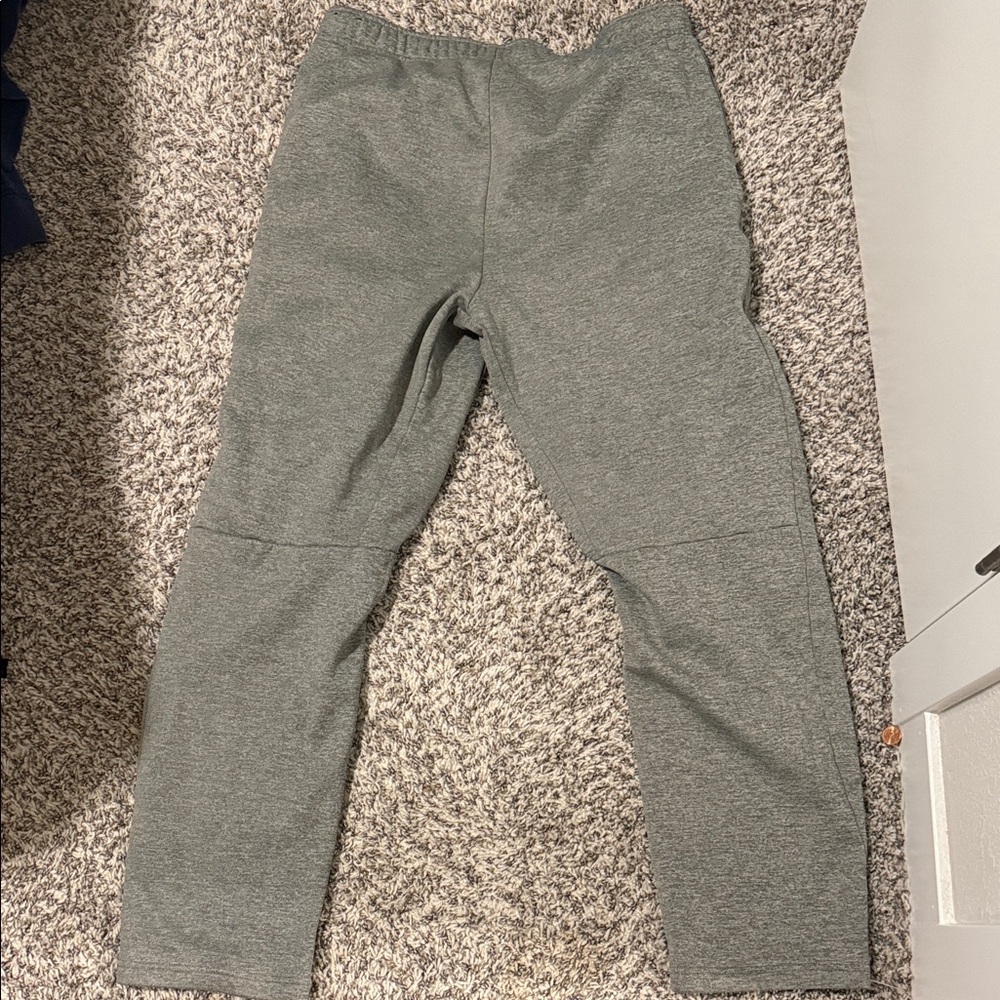 Nike Heather Gray Joggers - Picture 2 of 2